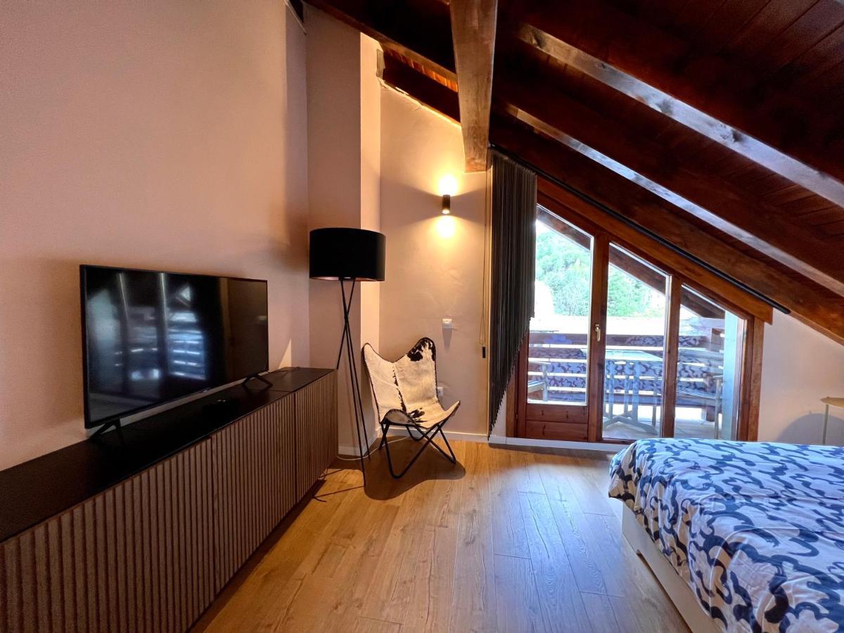 Apartamento Duplex La Roca - L'Amfitriona Espot Exterior foto