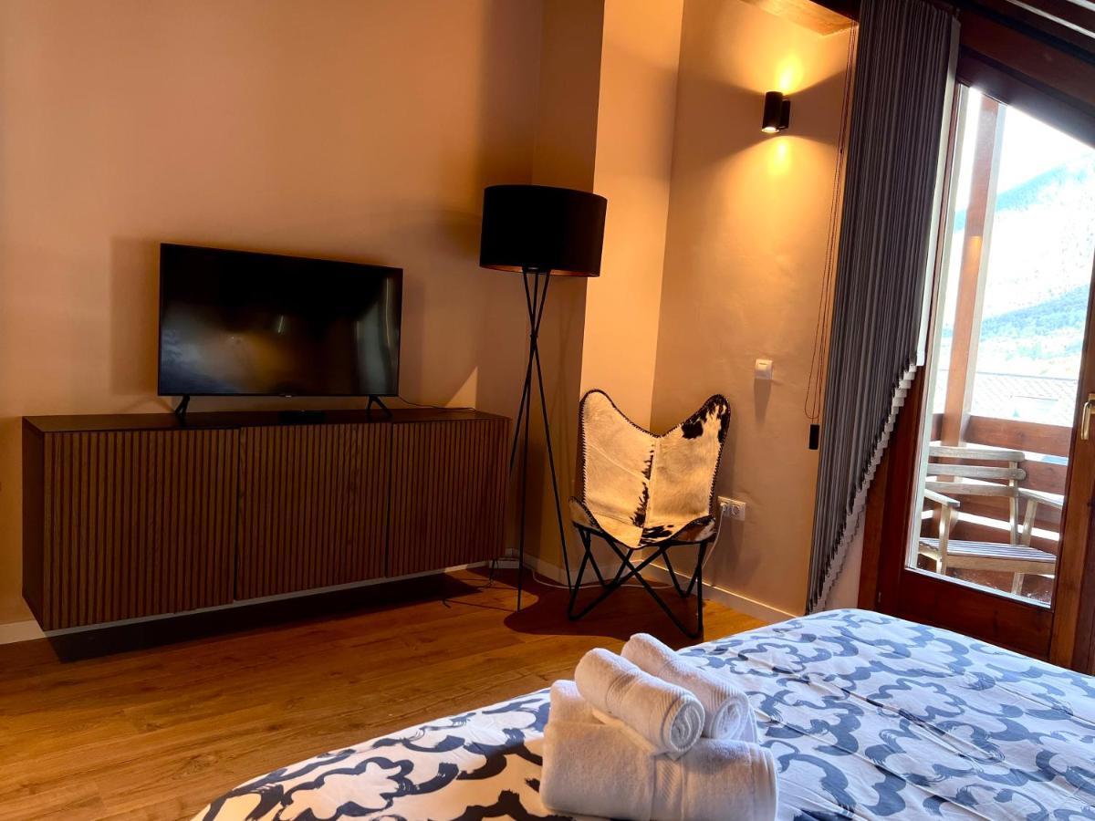 Apartamento Duplex La Roca - L'Amfitriona Espot Exterior foto